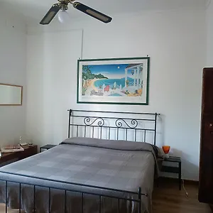  Affittacamere With Private Bathroom