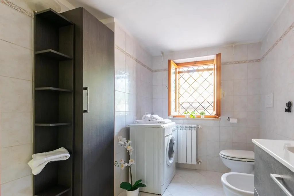 Casa Delle Arance Villa Acilia 0*,